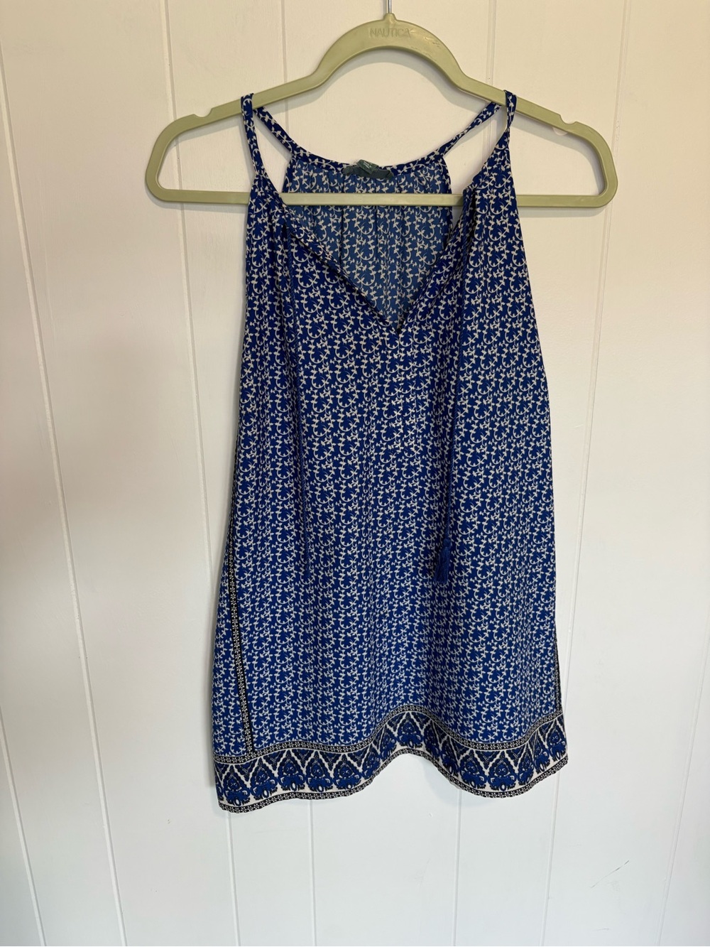 Fleur Bleue L Blue White Paisley Medallion Border Halter Tassel Top Coastal Boho
